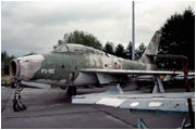 Republic F-84F Thunderstreak / FU-50